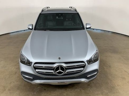 Used 2022 Mercedes-Benz GLE 350 4MATIC w/ Premium Package image 4