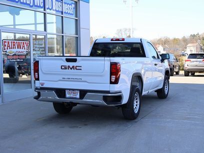 New 2025 GMC Sierra 1500 Pro w/ Pro Value Package