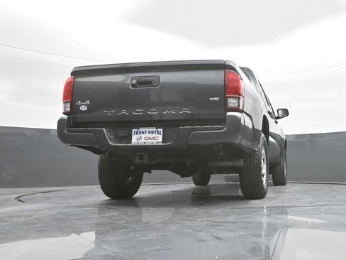 Used 2022 Toyota Tacoma SR AWD/4WD image 36