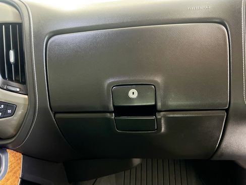 Used 2019 Chevrolet Silverado 3500 High Country w/ Duramax Plus Package image 32