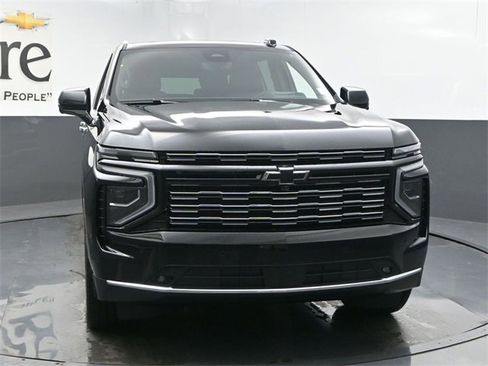 New 2026 Chevrolet Suburban High Country w/ LPO, Illumination Package image 30