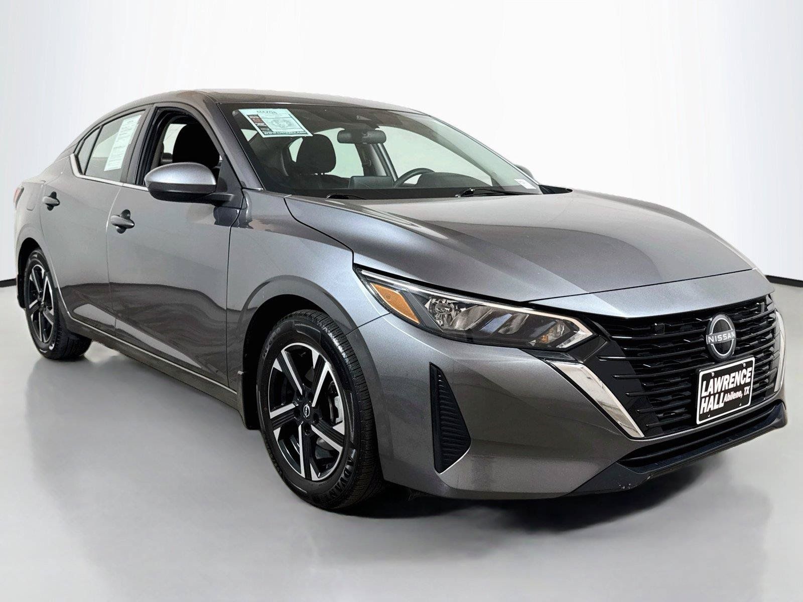 Used 2024 Nissan Sentra SV FWD image 3
