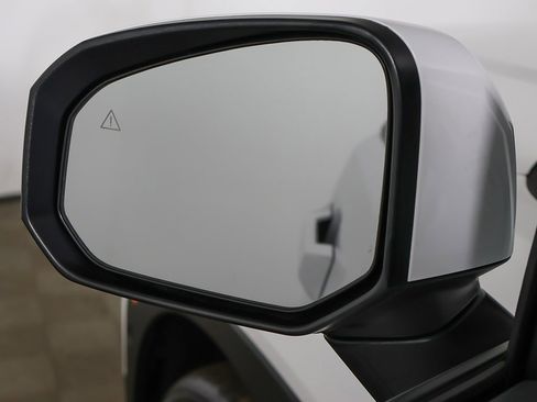 Certified 2025 Hyundai Santa Fe Limited image 40