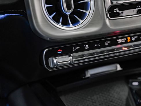 Used 2025 Mercedes-Benz G 550 w/ Exclusive Interior Package image 60