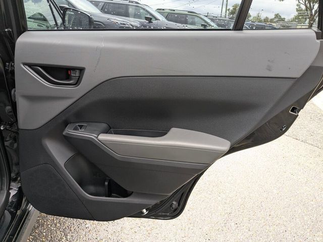 Used 2024 Subaru Crosstrek 2.0i AWD/4WD image 34