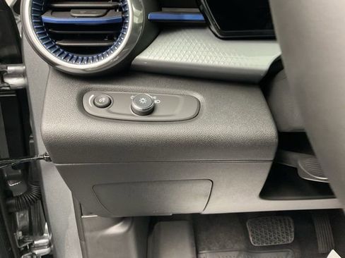 New 2026 Chevrolet Trax LT w/ Driver Confidence Package image 12