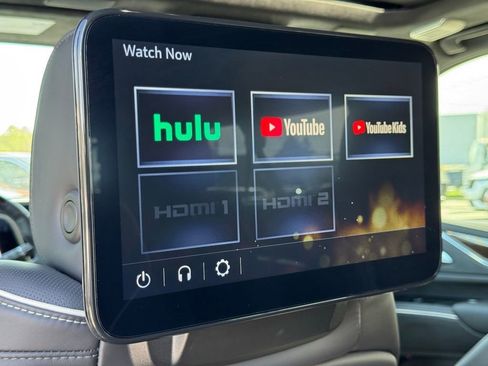 Certified 2024 Cadillac Escalade ESV Sport Platinum w/ LPO, ONYX Package image 32