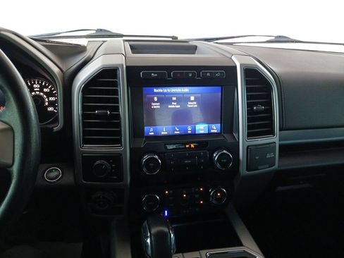 Used 2020 Ford F150 Lariat AWD/4WD image 12