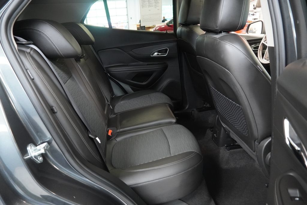 Used 2016 Buick Encore Convenience AWD/4WD image 31