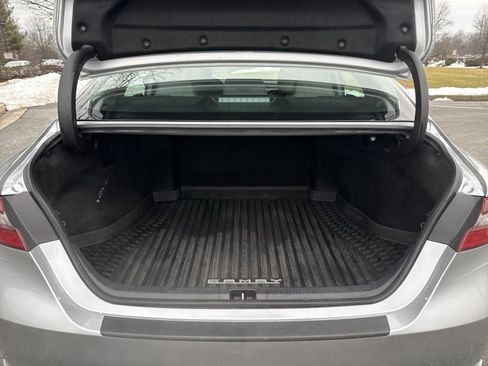 Used 2024 Toyota Camry SE image 24