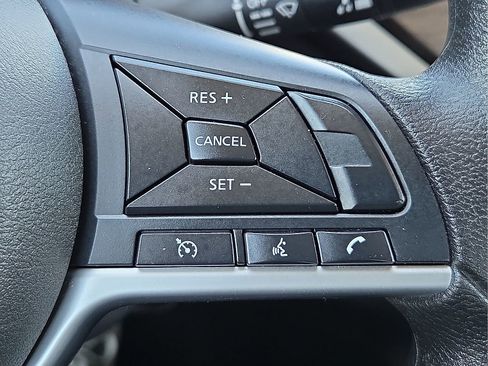 Used 2025 Nissan Altima 2.5 SV FWD image 20