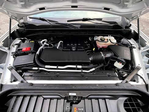 Certified 2022 GMC Sierra 1500 Pro w/ Pro Value Package image 24