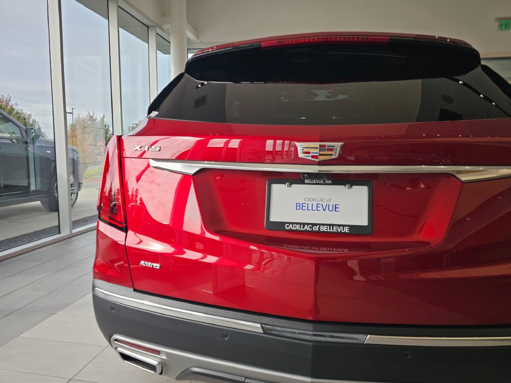 New 2026 Cadillac XT5 Premium Luxury w/ Driver Assist Package AWD/4WD image 14