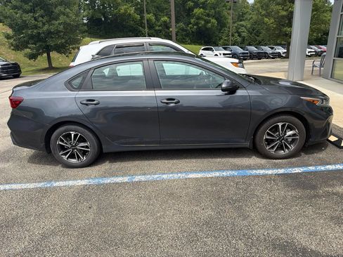 Certified 2024 Kia Forte LXS w/ LXS Technology Package FWD image 6