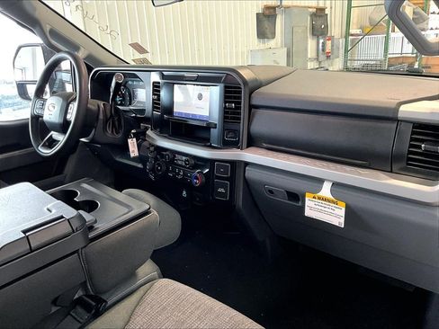 New 2026 Ford F350 XLT AWD/4WD image 10