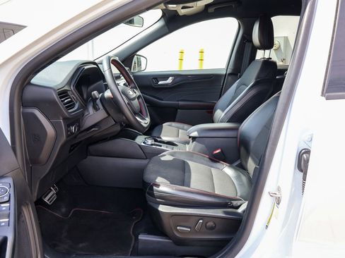 Used 2023 Ford Escape ST-Line w/ Equipment Group 301A FWD image 13