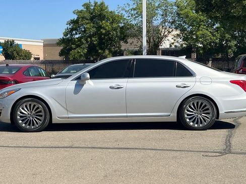 Used 2018 Genesis G90 5.0 Ultimate AWD/4WD image 9