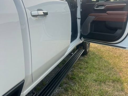 Used 2025 GMC Sierra 2500 Denali Ultimate AWD/4WD image 35