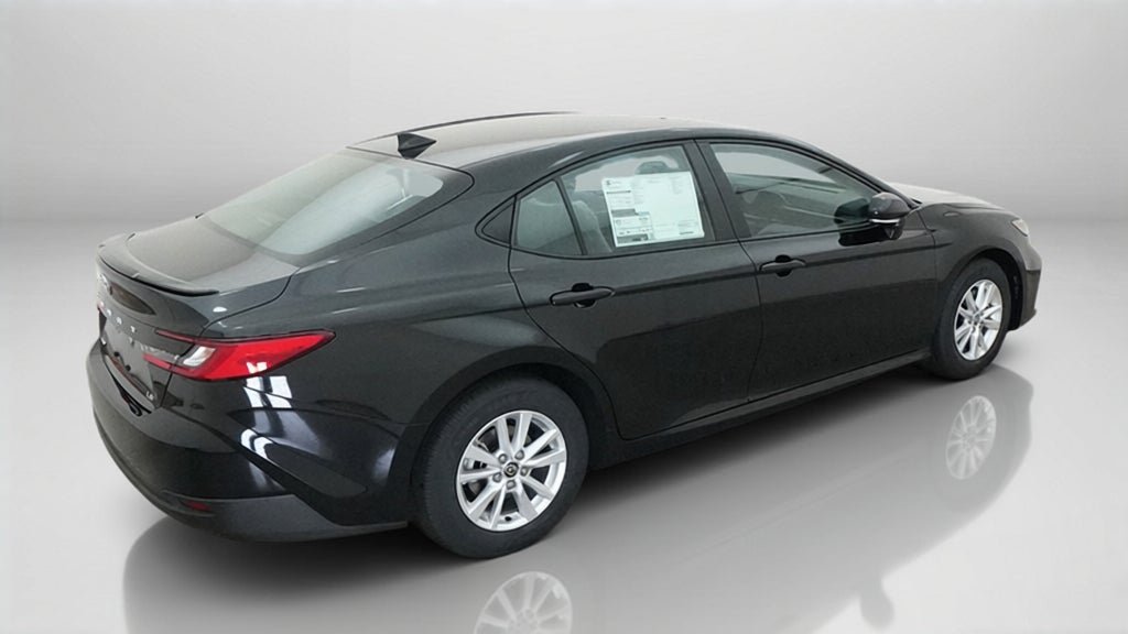 New 2027 Toyota Camry LE w/ Convenience Package FWD image 9