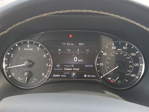 Used 2024 INFINITI QX80 Premium Select w/ Cargo Package image 26