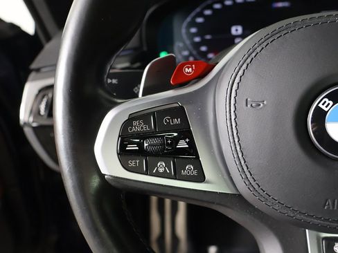 Used 2021 BMW M5 image 45