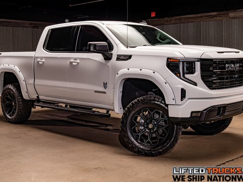 Used 2024 GMC Sierra 1500 Elevation w/ X31 Off-Road Package image 1