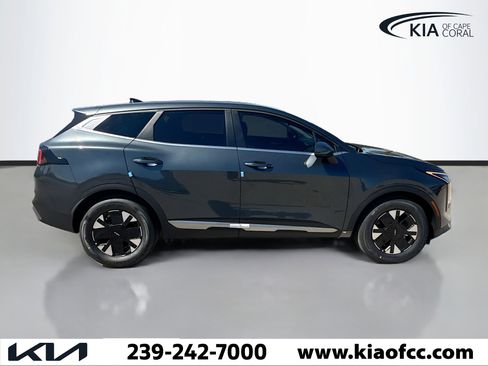 New 2026 Kia Sportage LX image 6