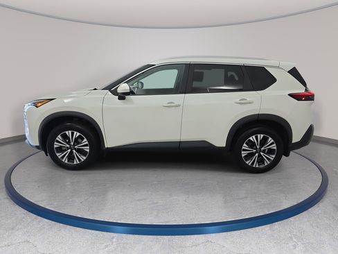 Used 2023 Nissan Rogue SV w/ SV Premium B Package FWD image 8