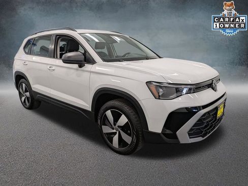 Used 2025 Volkswagen Taos S image 3