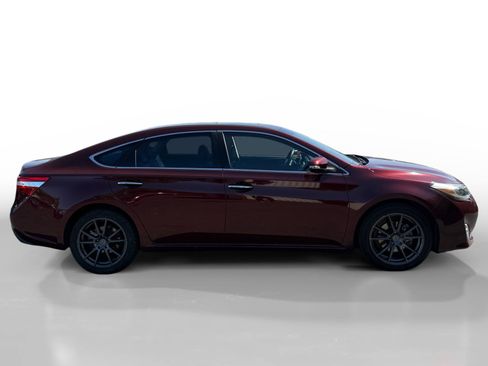 Used 2014 Toyota Avalon XLE Touring FWD image 6