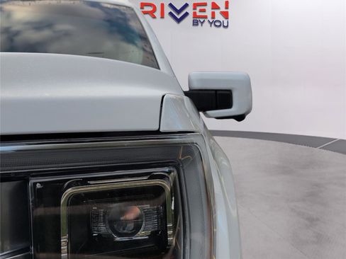 Used 2021 Ford F150 Limited image 12