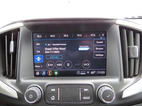 Used 2023 GMC Terrain SLT image 18