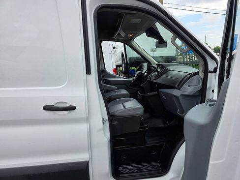 Used 2018 Ford Transit 350 148 Medium Roof RWD image 17