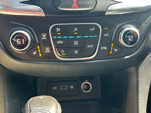 Used 2019 Chevrolet Equinox LT image 5