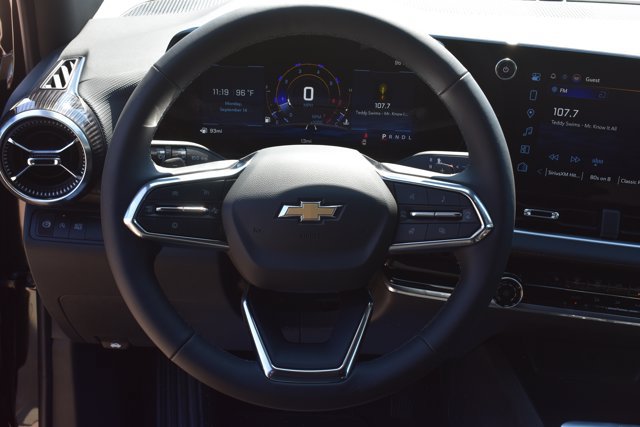 New 2027 Chevrolet Equinox LT FWD image 18