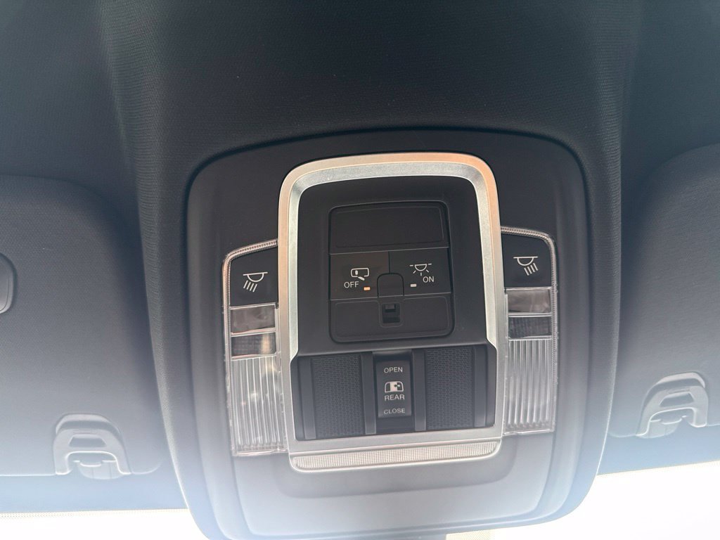 Used 2019 RAM 1500 Sport AWD/4WD image 11