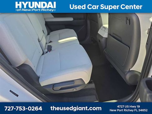 New 2026 Hyundai Santa Fe SE image 21