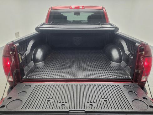 Used 2014 RAM 1500 Express AWD/4WD image 29