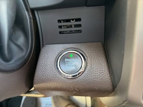 Used 2022 Ford F350 King Ranch image 24