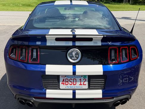 Used 2013 Ford Mustang Shelby GT500 RWD image 7