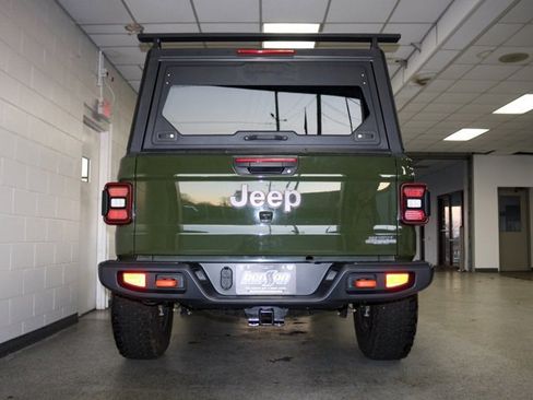 Certified 2021 Jeep Gladiator Mojave image 4