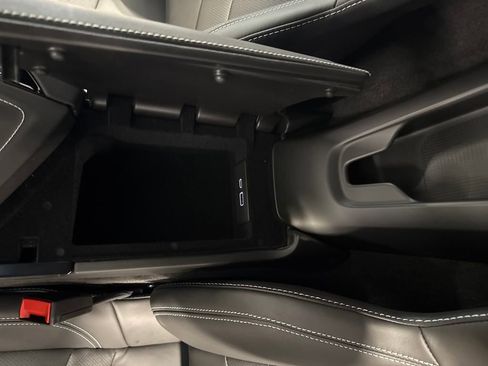 New 2025 Chevrolet Corvette E-Ray AWD/4WD image 23