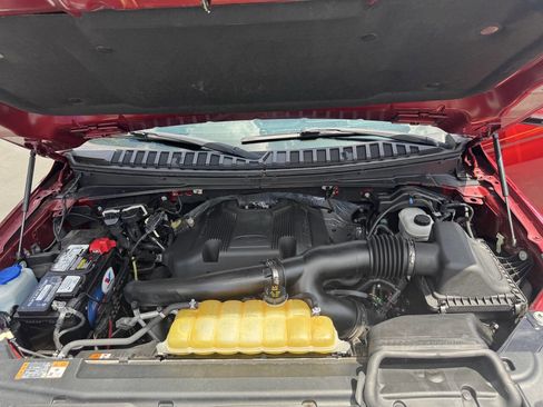 Used 2019 Ford Expedition Platinum image 28