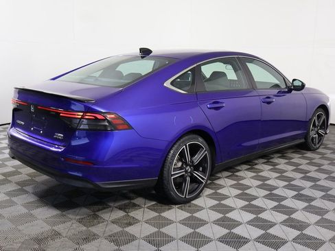 Used 2024 Honda Accord Sport image 4