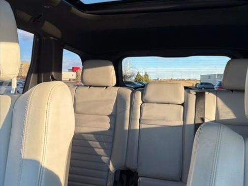 Used 2018 Jeep Grand Cherokee Limited image 25