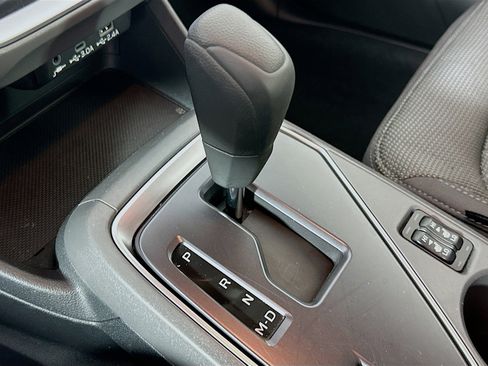 Used 2024 Subaru Crosstrek 2.0i Premium image 23