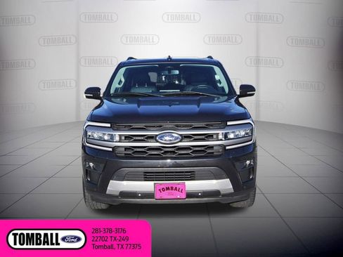 Certified 2022 Ford Expedition XLT RWD image 2