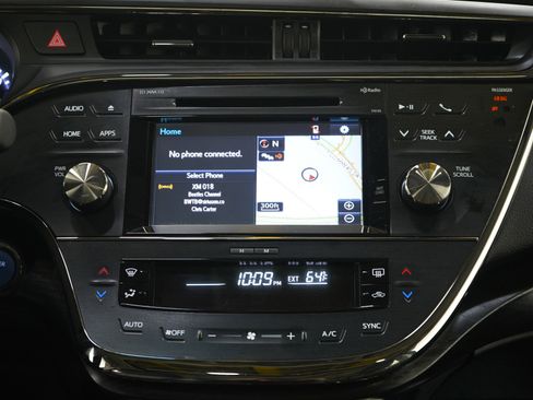 Used 2016 Toyota Avalon XLE Premium FWD image 16