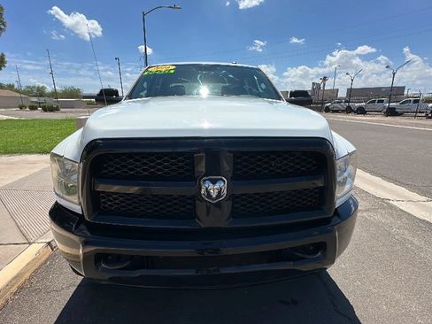 Used 2016 RAM 2500 Tradesman w/ Chrome Appearance Group AWD/4WD image 9
