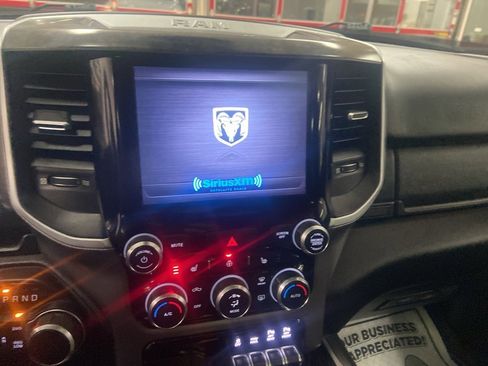 Used 2019 RAM 1500 Big Horn image 25